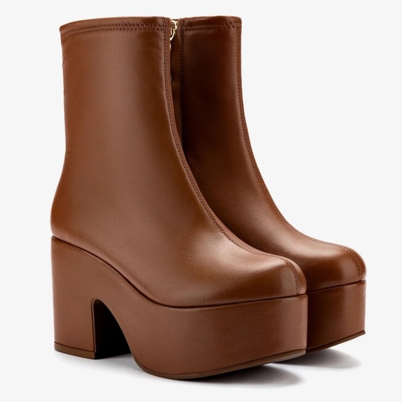 LarroudéMiso Platform Boot In Caramel Stretch Leather...